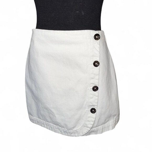 BDG White Denim Wrap Button Up Mini Skirt Size Small - Picture 2 of 7